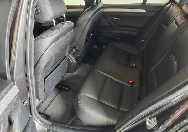 BMW Seria 5 cena 74500 przebieg: 222000, rok produkcji 2015 z Zabrze małe 254